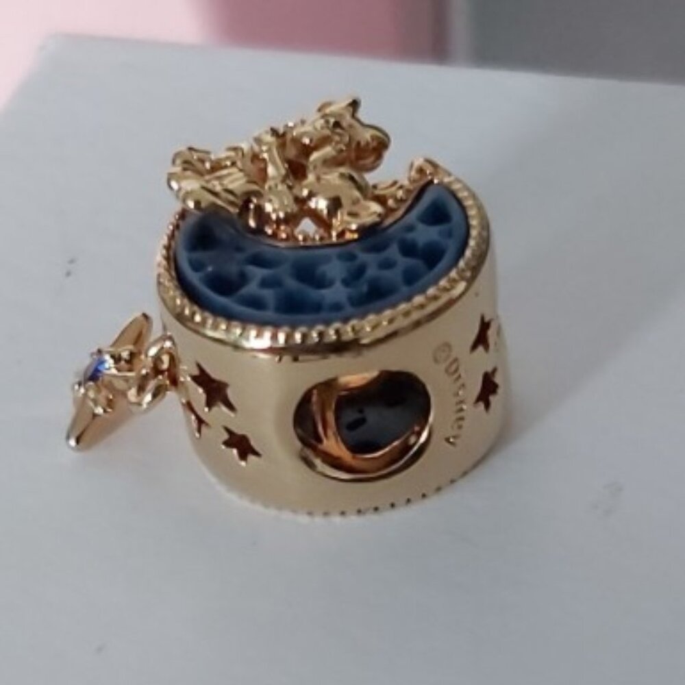 PANDORA *Retired* Sterling Silver & 14K Gold-Plated Disney Mickey & Minnie - Picture 10 of 16